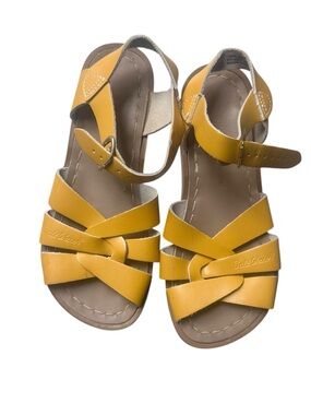 Salt Water Sandals Original Mustard Yellow Size 1